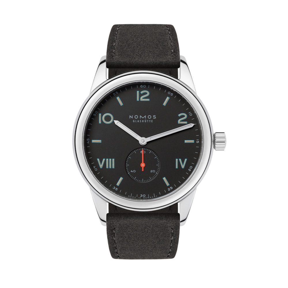 Nomos Club Campus 38 night